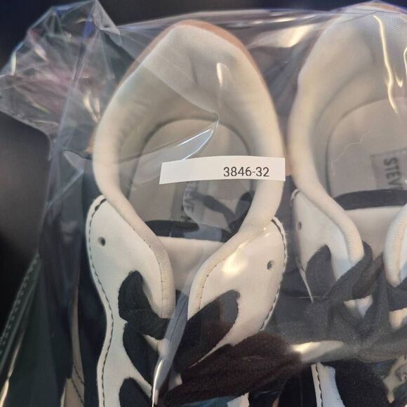 Steve Madden Women's White/Tan/Black Faux Leather Julez Platform Tea Sneakers - Picture 10 of 12